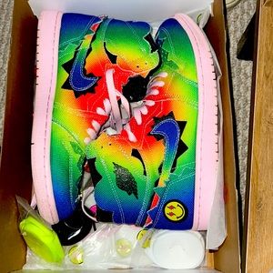 Used but in perfect conditions